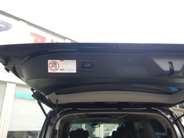 Toyota VELLFIRE 2018-02 17916-26