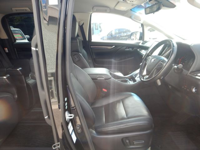 Toyota VELLFIRE 2018-02 17916-5