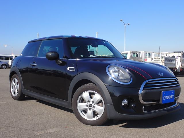Bmw MINI 2018-04 861-0