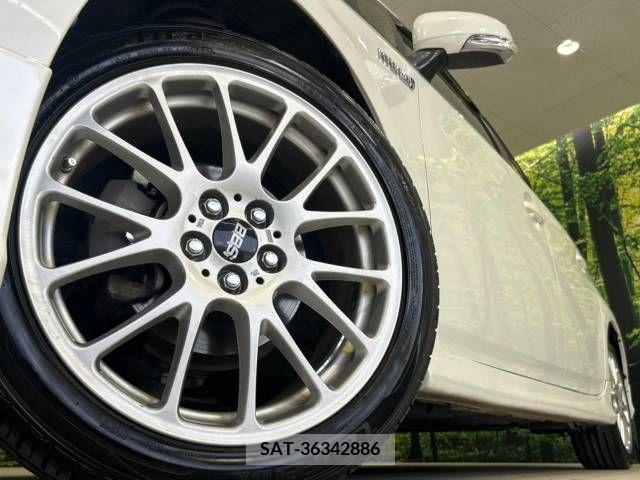 Toyota PRIUS 2013-03 366597-13
