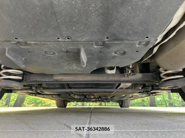 Toyota PRIUS 2013-03 366597-19