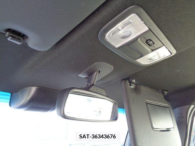 Honda N BOX CUSTOM 2018-01 214258-11