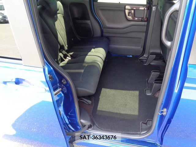 Honda N BOX CUSTOM 2018-01 214258-12