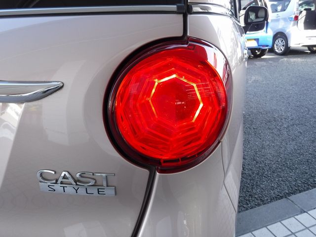 Daihatsu CAST 2016-10 22430-4