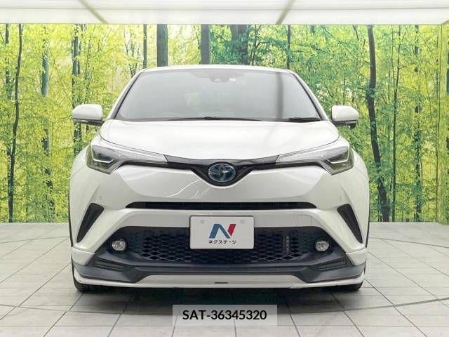 Toyota C-HR 2019-07 323046-14