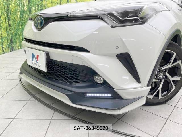 Toyota C-HR 2019-07 323046-2
