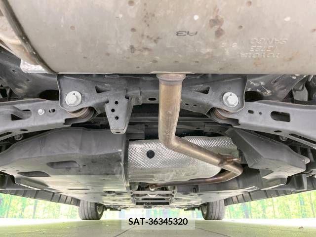 Toyota C-HR 2019-07 323046-19