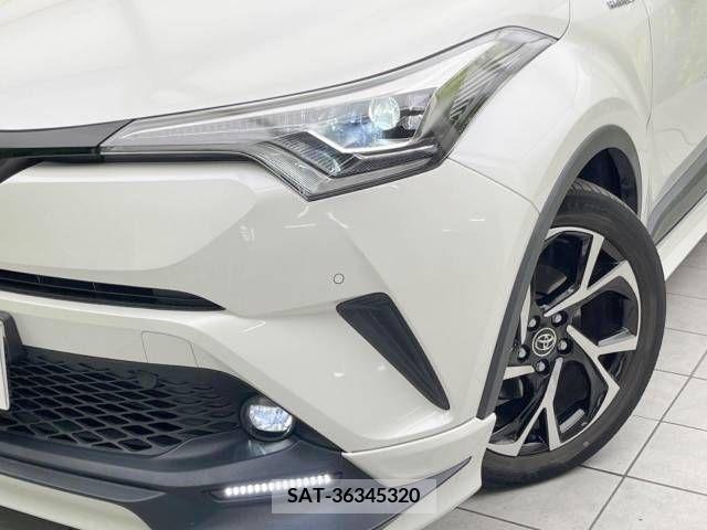 Toyota C-HR 2019-07 323046-12