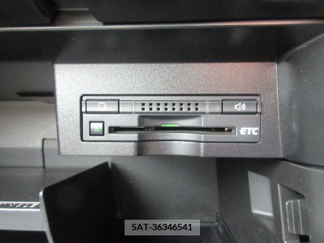 Lexus HS 2013-06 275337-13
