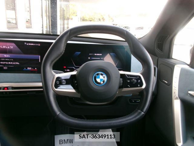 Bmw IX 2022-09 206912-9