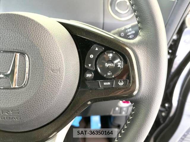 Honda N BOX CUSTOM 2018-02 220503-5