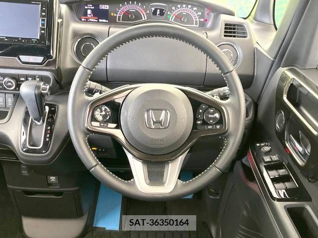 Honda N BOX CUSTOM 2018-02 220503-11