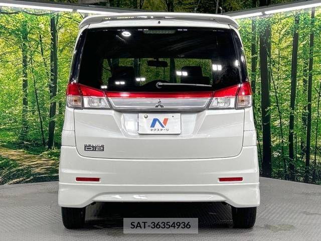 Mitsubishi DELICA D2 2014-03 350655-14