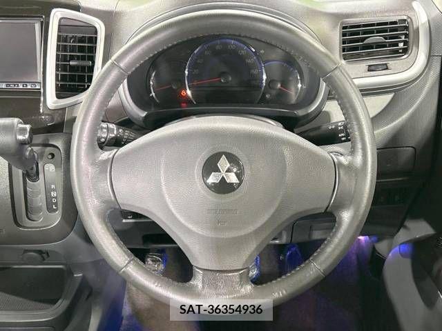 Mitsubishi DELICA D2 2014-03 350655-10