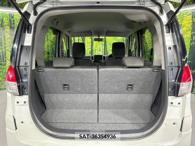 Mitsubishi DELICA D2 2014-03 350655-9