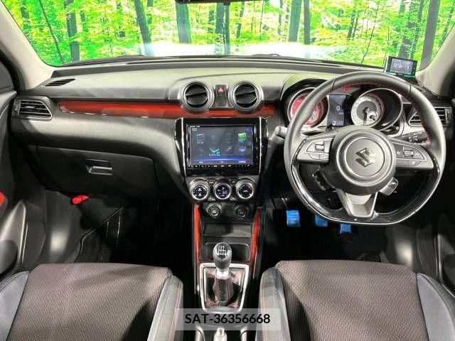 Suzuki SWIFT 2020-08 331045-1