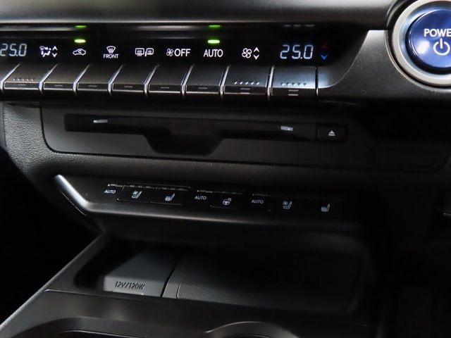 Lexus UX 2022-06 6361-21
