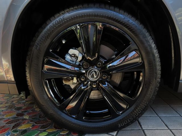 Lexus UX 2022-06 6361-12