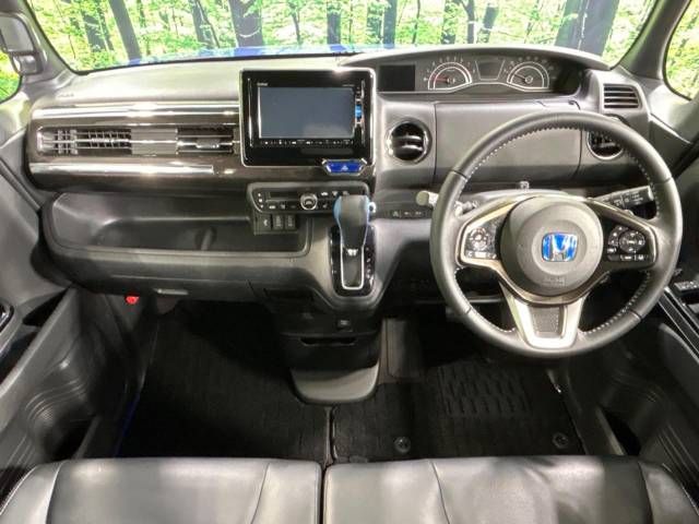 Honda N BOX CUSTOM 2019-01 183351-1