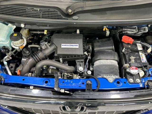 Honda N BOX CUSTOM 2019-01 183351-18