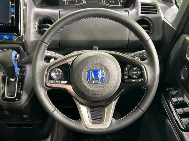Honda N BOX CUSTOM 2019-01 183351-13