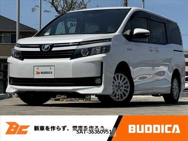 Toyota VOXY 2014-10 289306-0