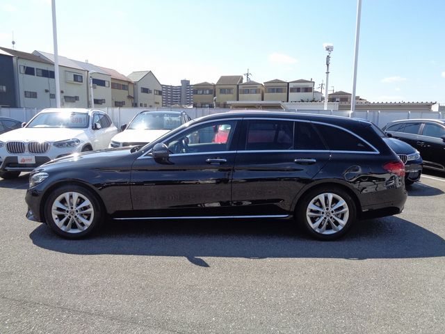 Mercedes Benz C-CLASS 2019-04 21819-28