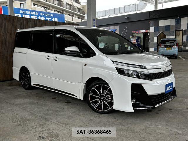 Toyota VOXY 2020-03 216469-4