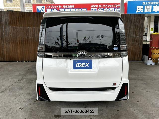 Toyota VOXY 2020-03 216469-6