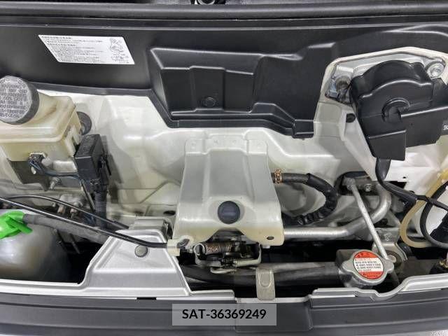 Suzuki EVERY WAGON 2013-01 301792-17