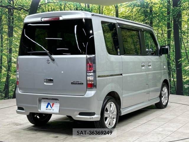 Suzuki EVERY WAGON 2013-01 301792-16