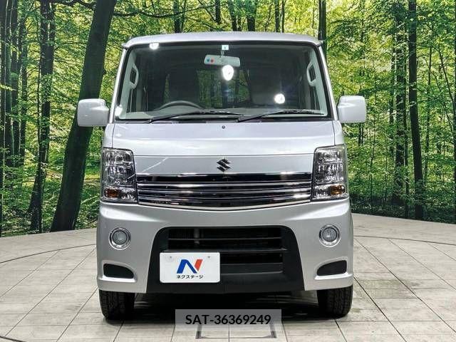 Suzuki EVERY WAGON 2013-01 301792-13