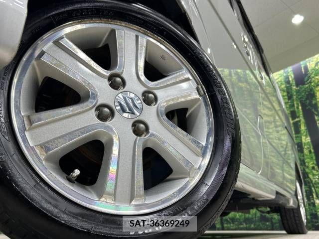 Suzuki EVERY WAGON 2013-01 301792-12