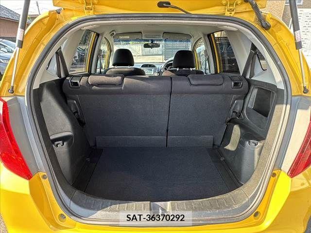 Honda FIT 2009-06 303268-18