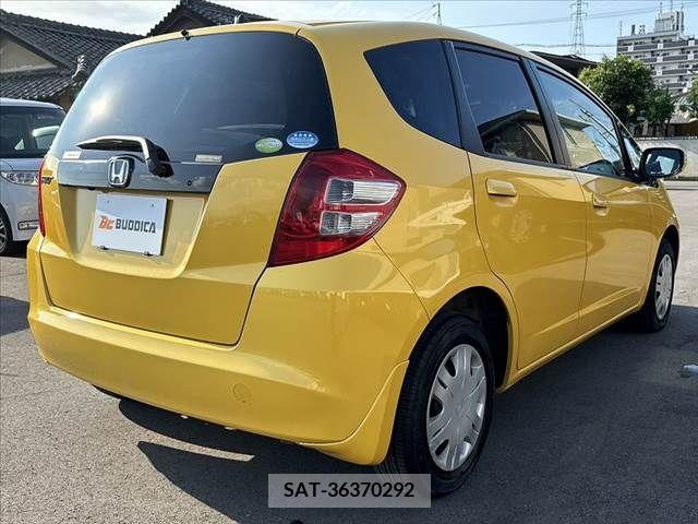 Honda FIT 2009-06 303268-13