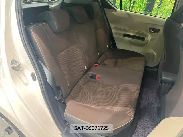 Toyota AQUA 2012-03 313942-9