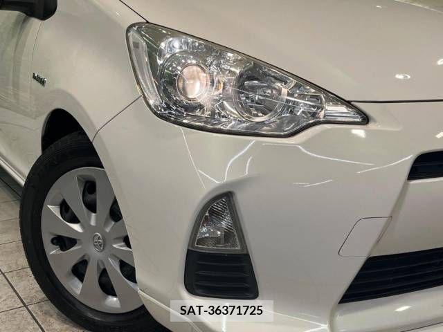 Toyota AQUA 2012-03 313942-12