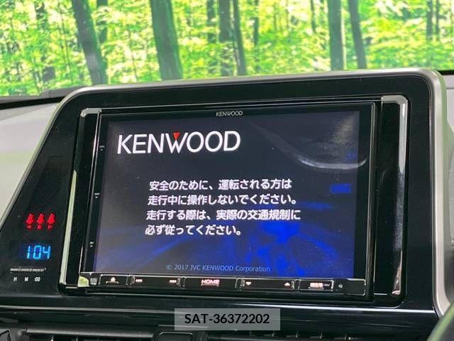 Toyota C-HR 2018-03 245526-2