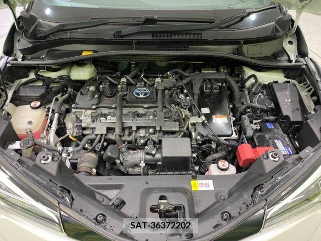 Toyota C-HR 2018-03 245526-18