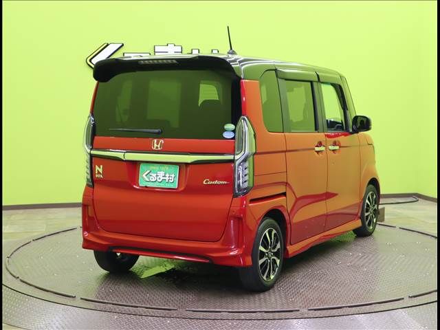 Honda N BOX CUSTOM 2020-03 8136-1