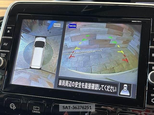 Nissan SERENA 2018-05 284189-3