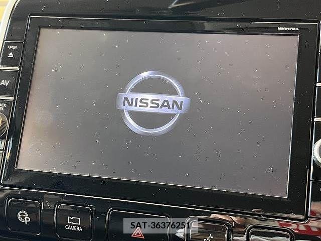 Nissan SERENA 2018-05 284189-2