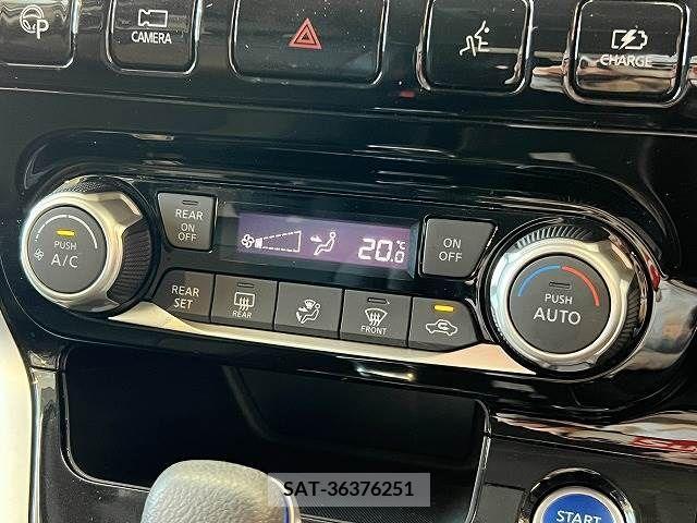 Nissan SERENA 2018-05 284189-11