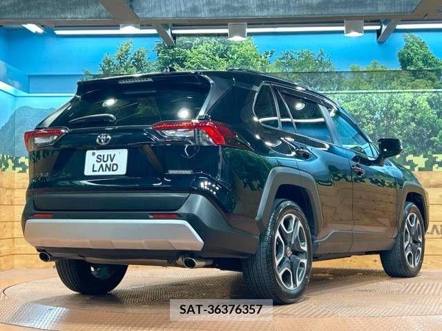 Toyota RAV4 2021-08 378900-17