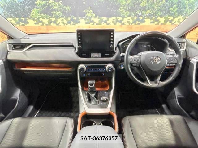 Toyota RAV4 2021-08 378900-1