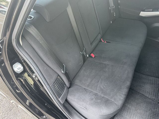 Toyota PRIUS 2013-02 4975-18