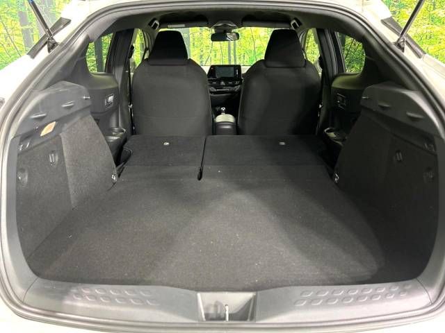 Toyota C-HR 2018-10 15503-10