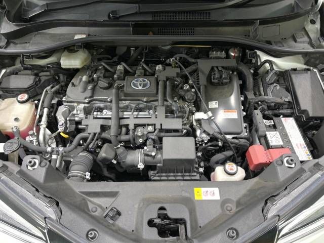Toyota C-HR 2018-10 15503-18