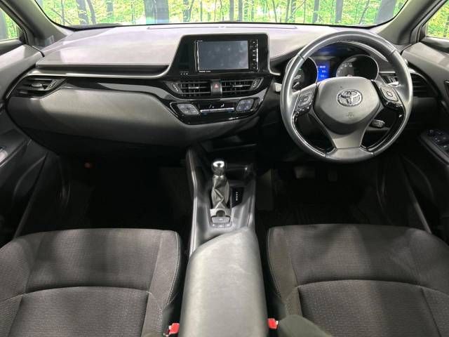 Toyota C-HR 2018-10 15503-1