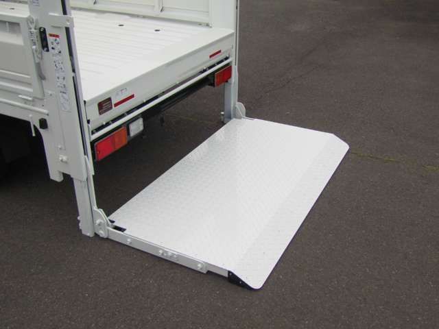 Mazda BONGO TRUCK 2023-09 8917-8